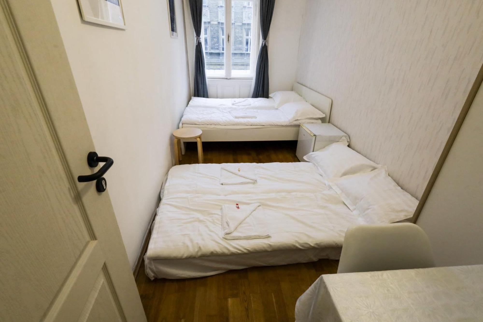 Budapest Pest-Port Apartment 4 Rooms For 16 Person 외부 사진