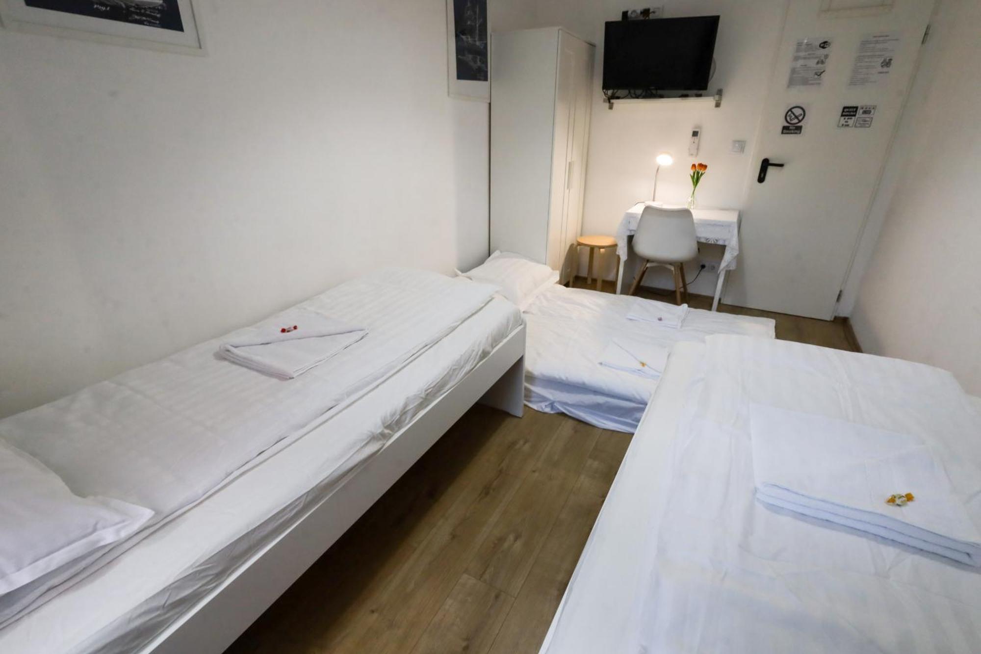 Budapest Pest-Port Apartment 4 Rooms For 16 Person 외부 사진