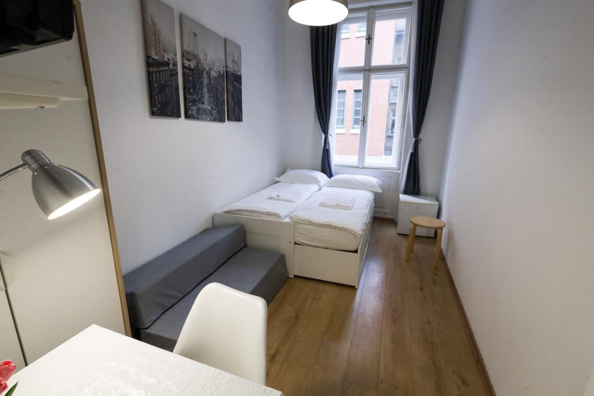 Budapest Pest-Port Apartment 4 Rooms For 16 Person 외부 사진